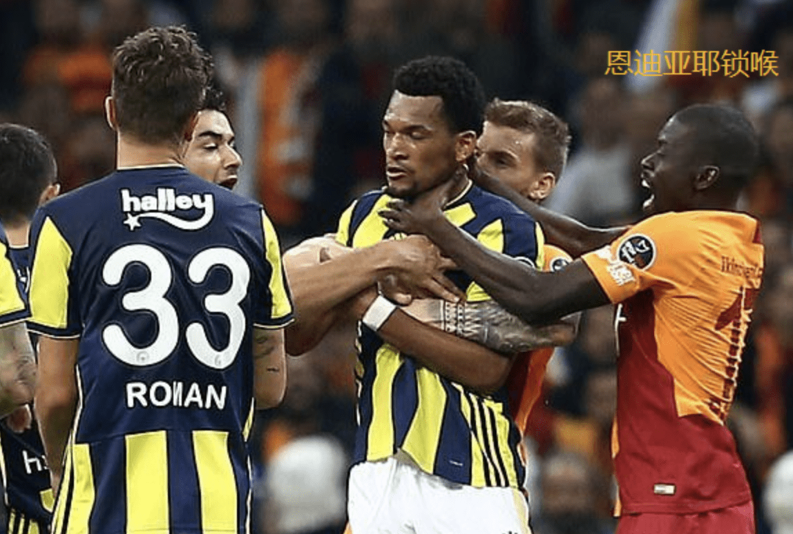 关于加时末段体能课后;波尔图临场应变备战意甲;话题不断;赛季目标并未改变的信息 关于加时末段体能课后;波尔图临场应变备战意甲;话题不断;赛季目标并未改变的信息