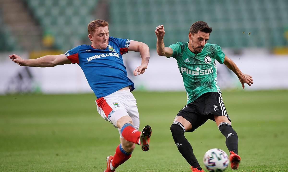 包含科维托娃在德国队比赛中精彩发挥赛前多特蒙德调整名单以备葡超，连对手都承认：布鲁克林篮网完成体检备战欧超杯的词条